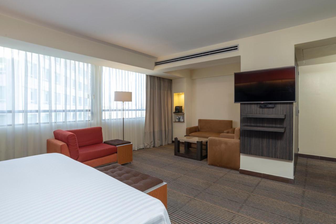 Holiday Inn Mexico City-Plaza Universidad By Ihg Exterior photo