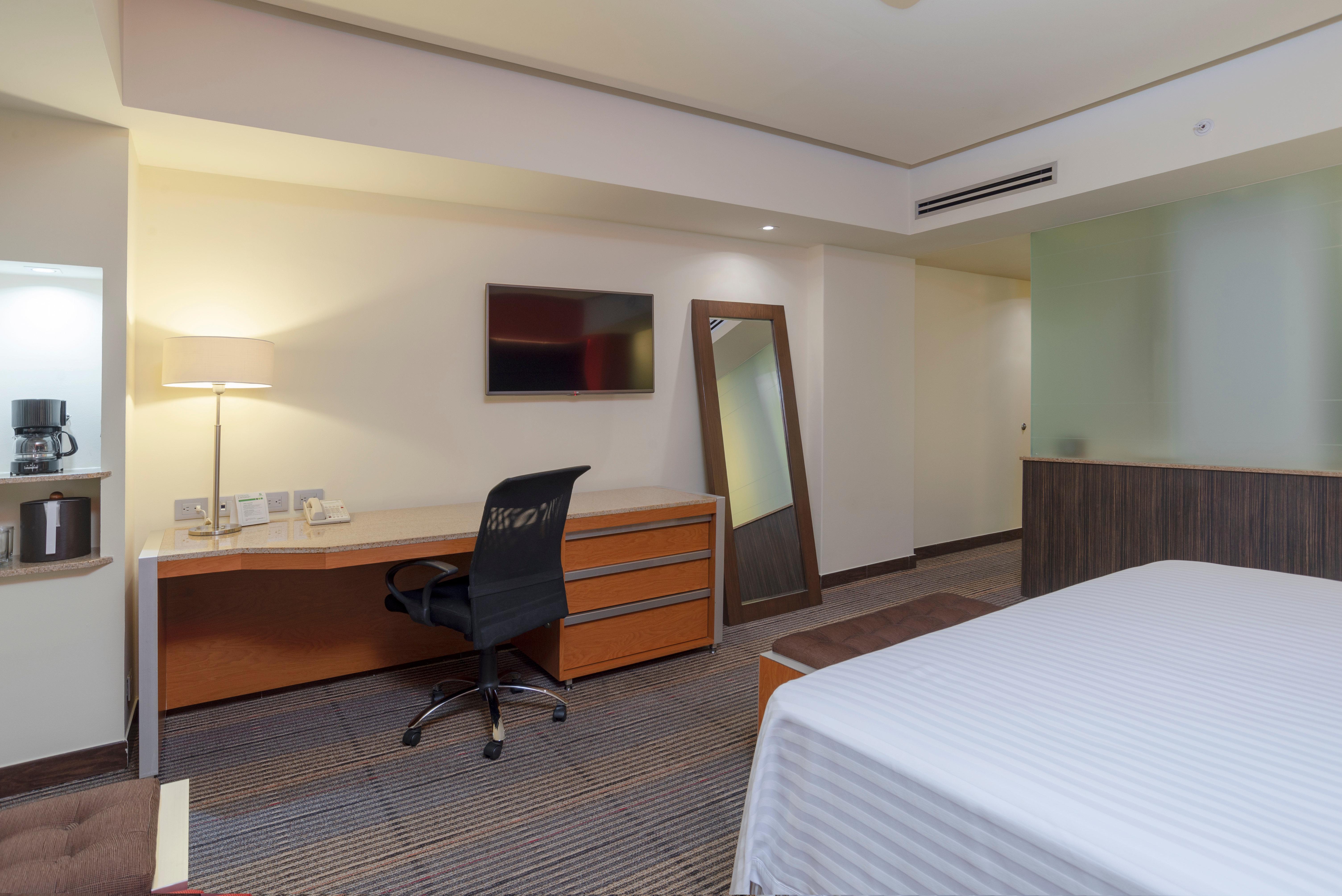 Holiday Inn Mexico City-Plaza Universidad By Ihg Exterior photo