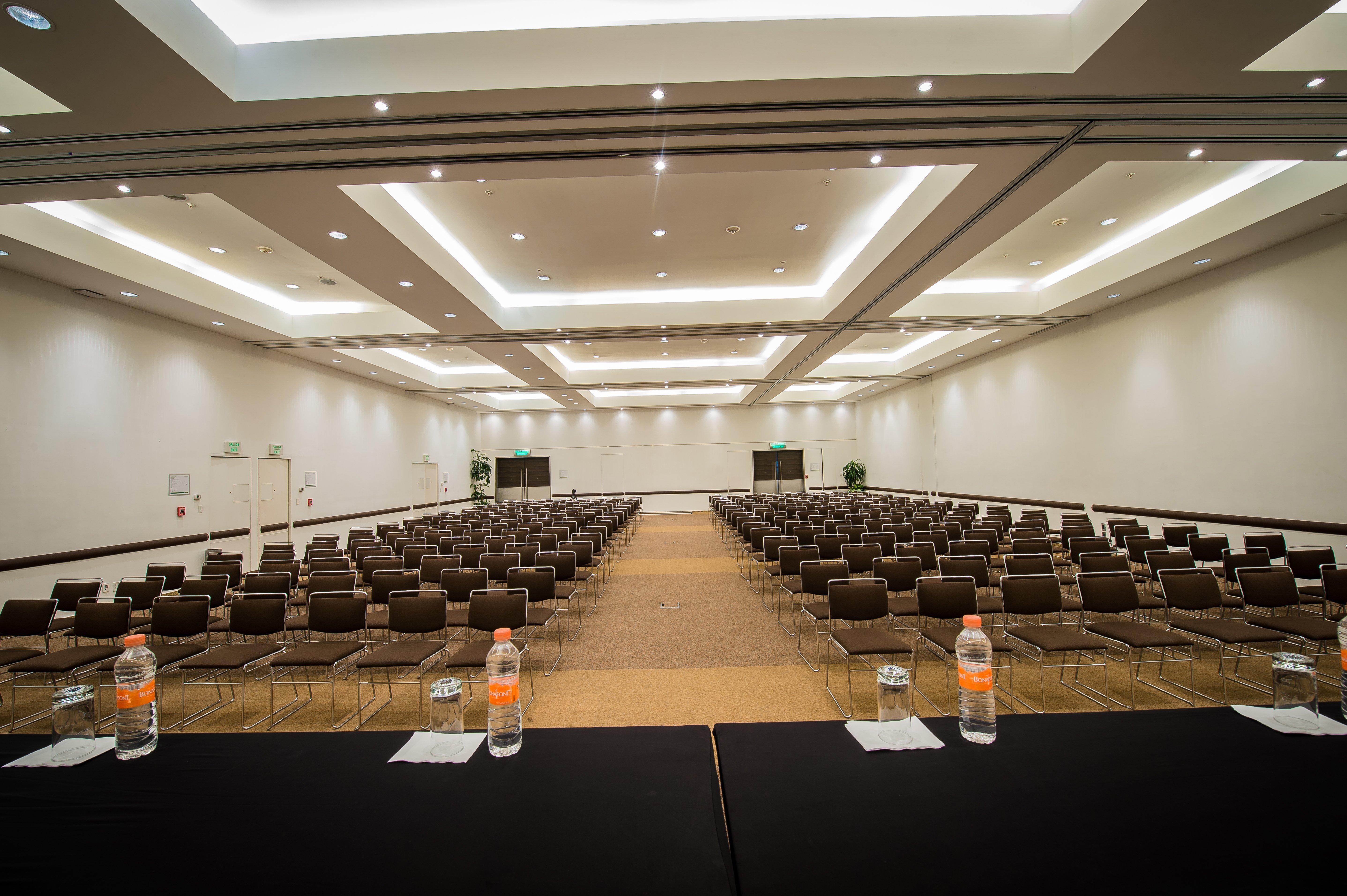 Holiday Inn Mexico City-Plaza Universidad By Ihg Exterior photo